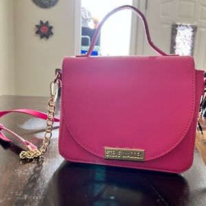 NWT STEVE MADDEN hot pink cross body purse